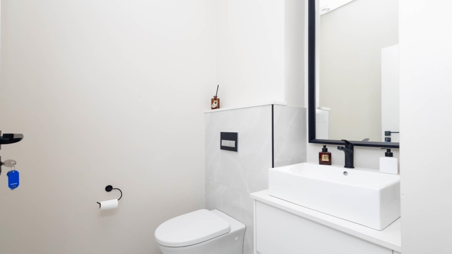 3 Bedroom Property for Sale in Sandown Western Cape